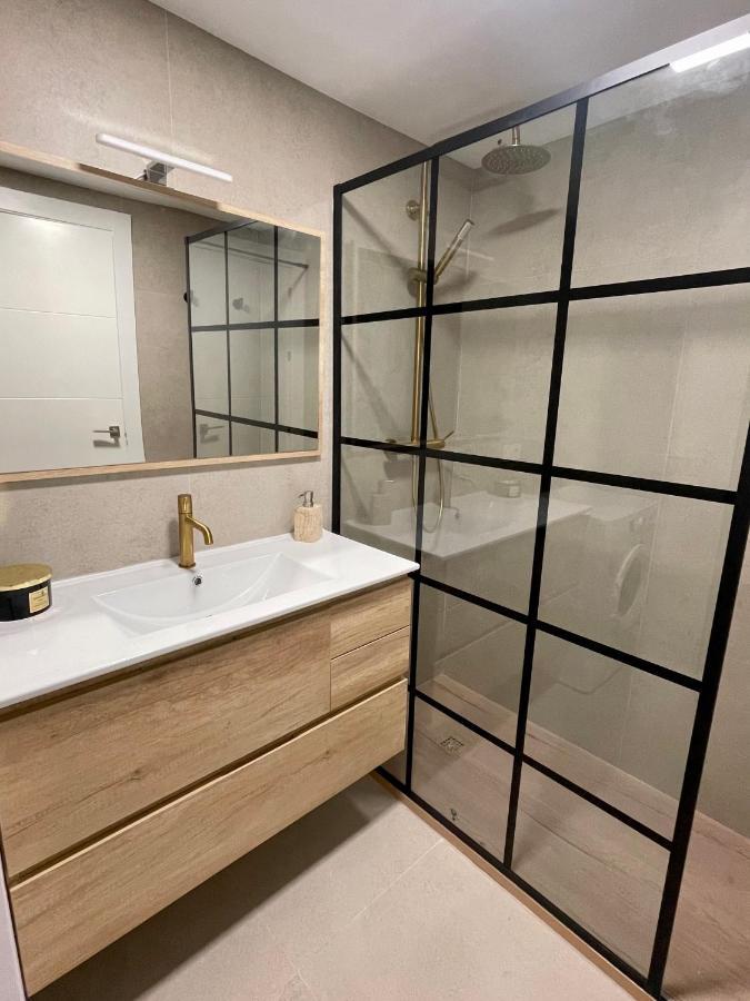 Sky Views Studio In City Centre 알리칸테 외부 사진