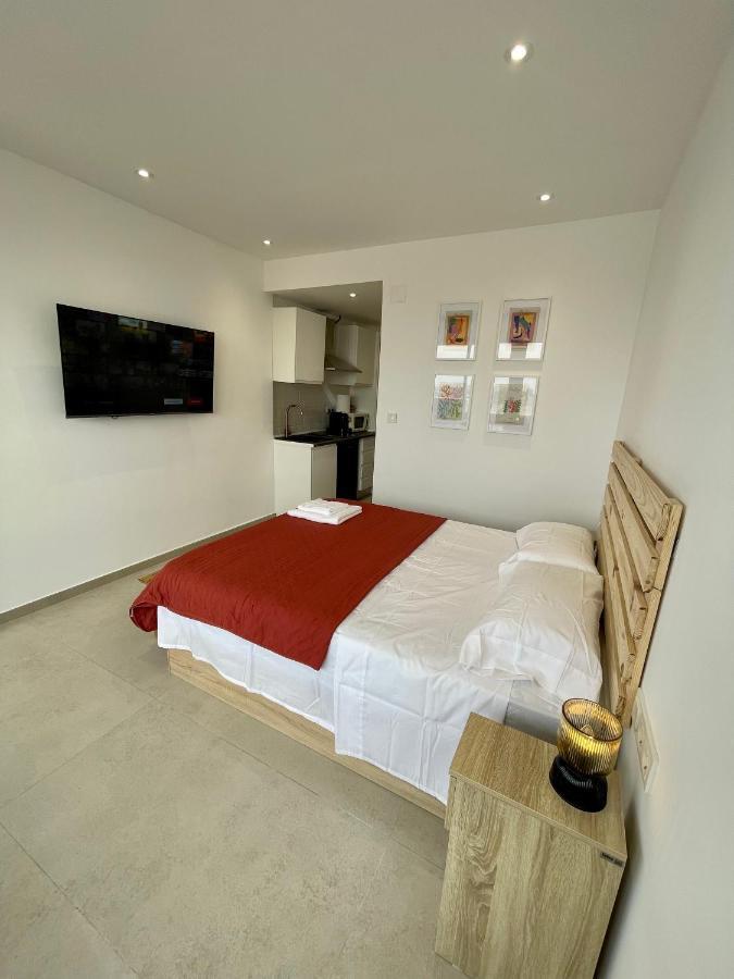 Sky Views Studio In City Centre 알리칸테 외부 사진