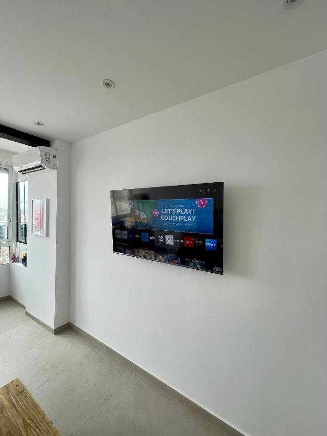 Sky Views Studio In City Centre 알리칸테 외부 사진