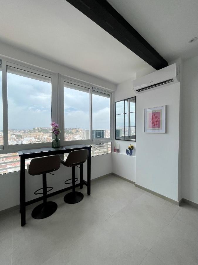Sky Views Studio In City Centre 알리칸테 외부 사진