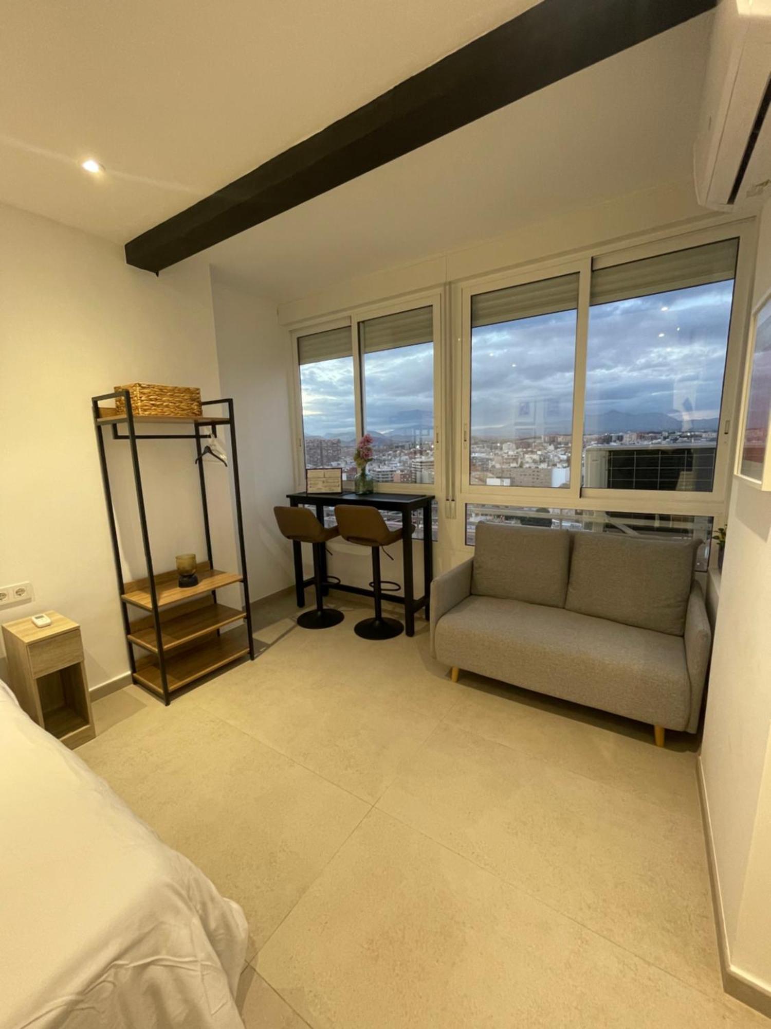 Sky Views Studio In City Centre 알리칸테 외부 사진